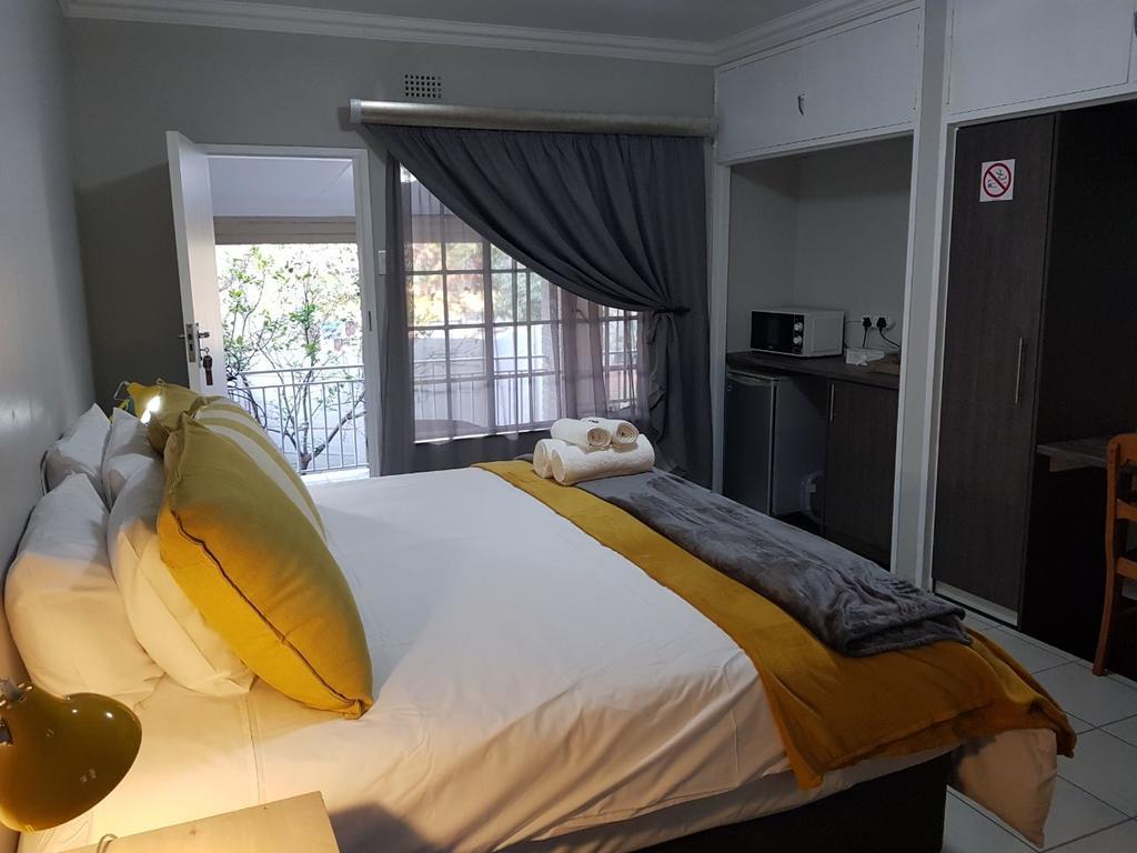 Js Inn Mbombela Zewnętrze zdjęcie