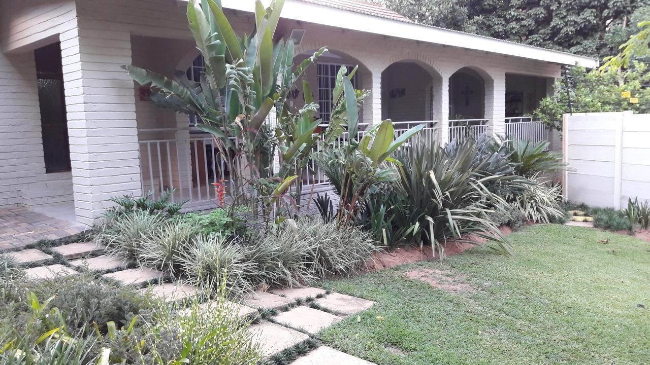 Js Inn Mbombela Zewnętrze zdjęcie
